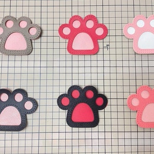 Pendentif patte de chat Personnalisation Pur porte-clés de voiture fait main Pendentif Artisanat en cuir fait main