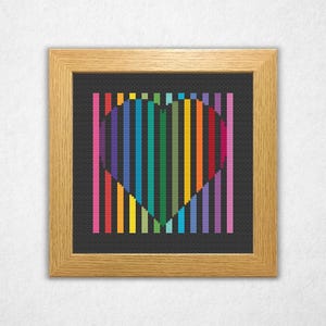 Patrón de punto de cruz con corazón invertido (PDF), diseño geométrico pequeño con arcoíris abstracto.