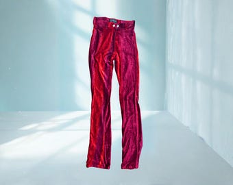Vintage Sfarzo Jeans Couture Röda Sammetsbyxor 28 Italien Vinröda Utsvängda Velourbyxor Y2K 90-tals Italienska Designerbyxor