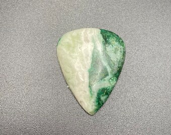 Green Jasper cabochon gemstone 30 mm x 35 mm