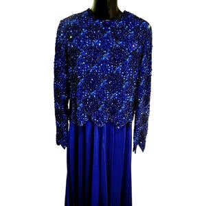 royal blue mother of bride dresses Dress Size:38X32 size gown features a V neck Alternative Prom Dresses Goth shopify