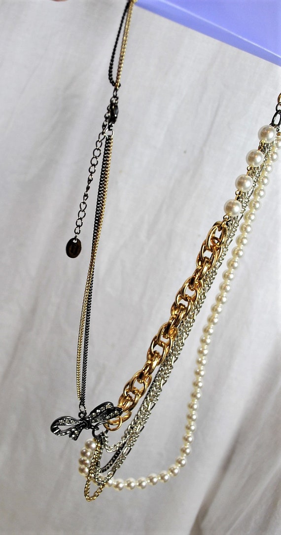 Vintage Claire's New Necklace, 6 Strands, Faux Pe… - image 3