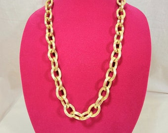 Chunky Big Chain Link Necklace in Gold Tone