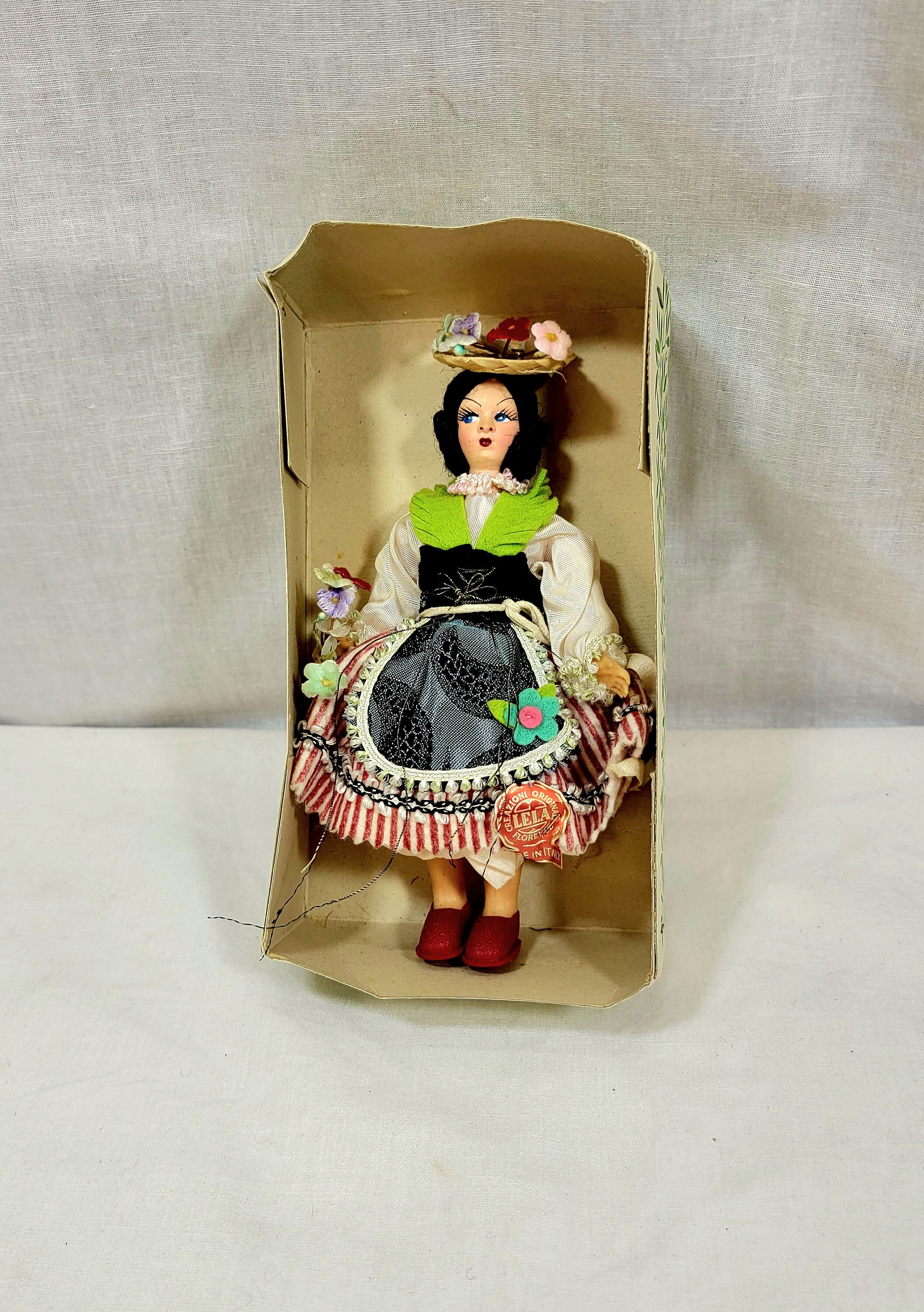 Lela Creazioni Original Italian folk doll, Vintage Made in Italy 