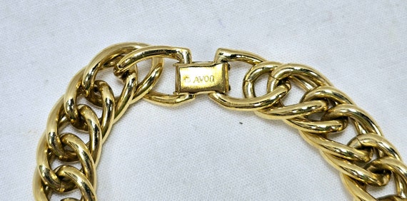 Vintage Avon Chunky Curb Chain Bracelet in Gold T… - image 3