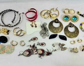 Vintage Lot of  31 Pairs of Pierced Earrings in Various Colors, Resin, Metal, Etc.