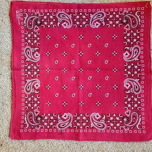 RN 13960 Fast Color 100% Cotton Red Paisley Western Country Bandana Handkerchief
