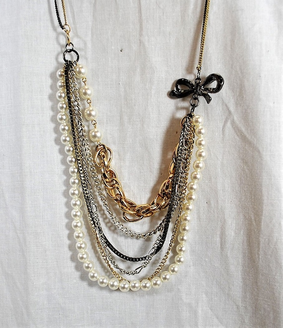Vintage Claire's New Necklace, 6 Strands, Faux Pe… - image 1