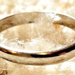 Vintage Sterling Silver 925 Thin Smooth Plain Wedding Band Ring Size 8-3/4, 2.9mm Wide