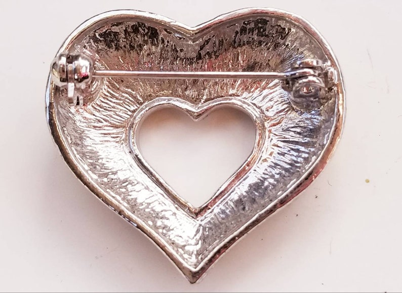 Vintage Heart Rhinestone Brooch
