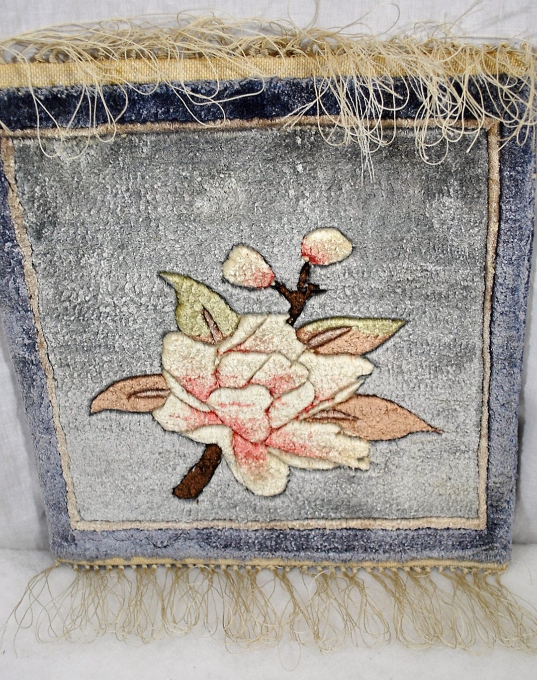 Looped Rug Vintage FINAL SALE Vintage Sculpted Wool Rug Sample With Looped - Etsy