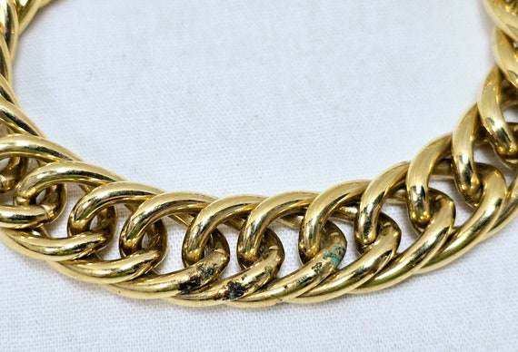 Vintage Avon Chunky Curb Chain Bracelet in Gold T… - image 1