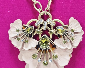 Stella & Dot Pink Leather Flower Pendant Necklace