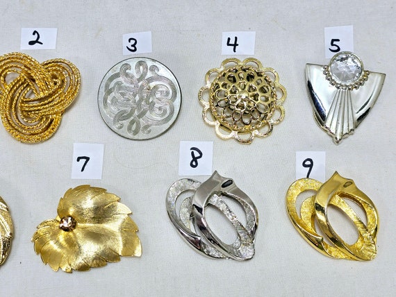 Your Choice of Scarf Clips - image 3