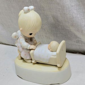 Precious Moments Music Box: Mozart&#39;s Lullaby, 1980s Enesco Collectible