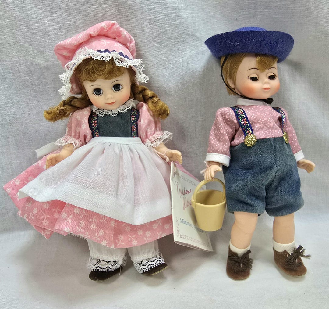 ○Girl with doll○１９７４年ー７８年◇ 高さ１３cm○ il_1080xN.6491877705_d3sm.jpg