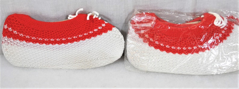 NEW 2 Pairs Dated 1974 Vintage Nylon Children/'s Sneaker Slippers Red and White Nylon Fit-All
