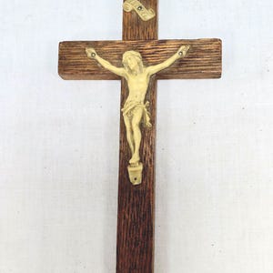 Vintage Wooden Crucifix Cross, Oak Wood Wall  Crucifix, Celluloid Christ Figure, Religious Crucifix, Religious Catholic Cross Home Decor