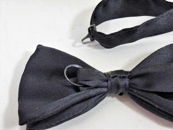 After Six 100% Silk Banded Bow Tie in Original Bo… - image 4