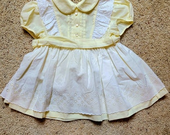 Vintage  C.I. Castro Creamy Yellow Dress with White Eyelet Pinafore Toddler Girl Size 3 EUC Poly/Cotton USA