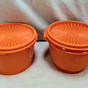 Vintage Tupperware Servalier Containers with Lids, Lot Of 2 ~ #886-18  and #1297-10 ~ Orange Harvest Color