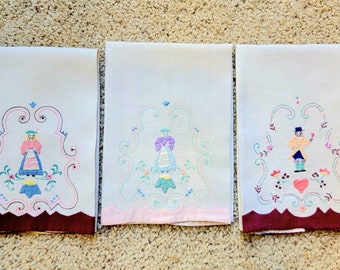 Lot of 3 Linen Tea Towels Embroidery with Applique People