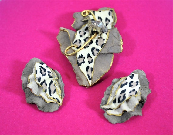 Handcrafted Animal Print Leather Fur Brooch and E… - image 1