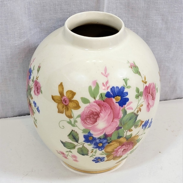 Vintage Old South Porcelain China Vase with Pink Roses Floral Bouquet