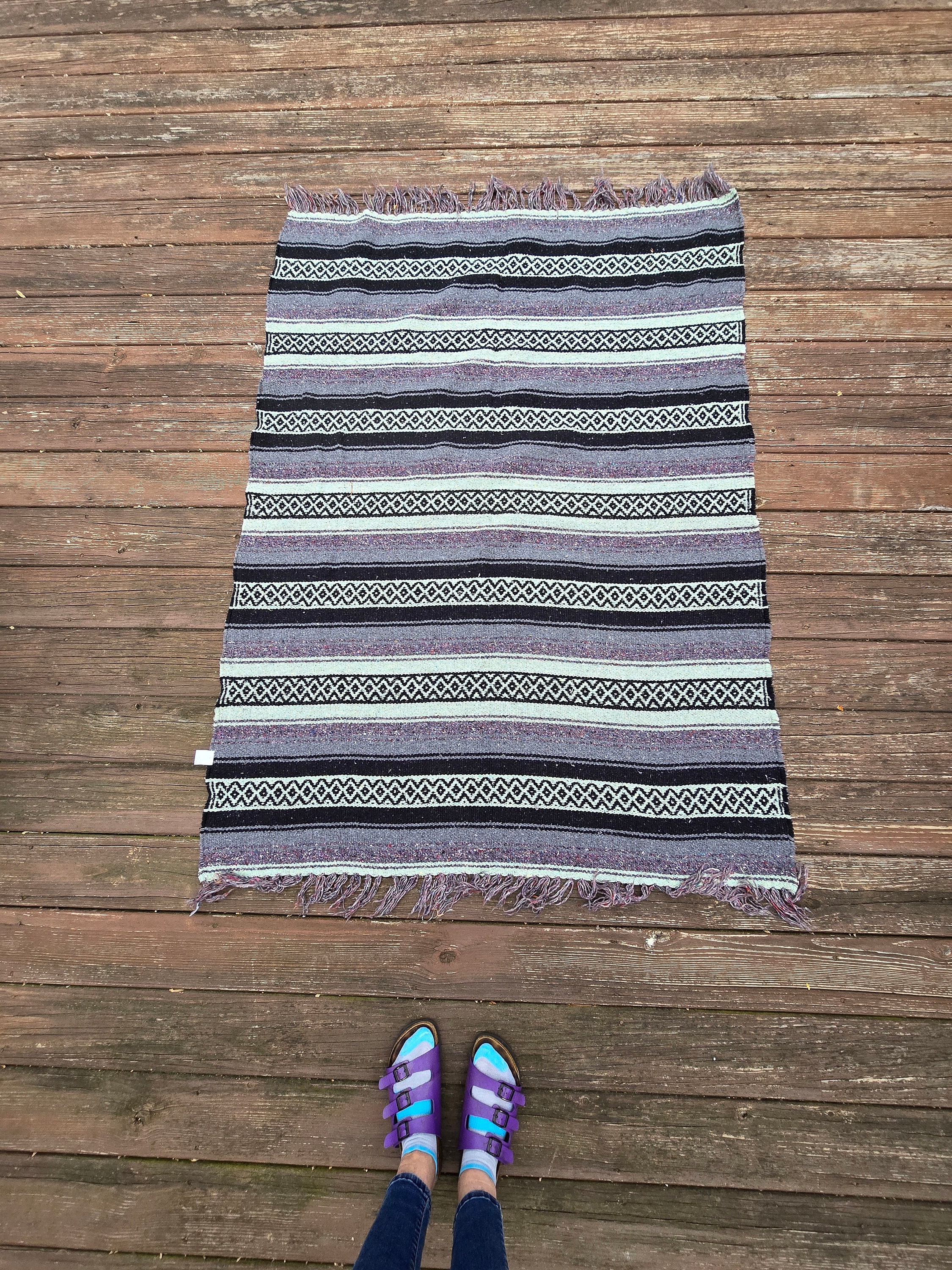Earth ragz fleece throw sale
