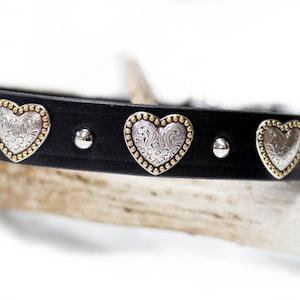 Leather Dog Collar, Heart Concho Collar, 1 inch wide, Concho Leather Collar, Leather Collar with Conchos, Goat Collar, Sheep Collar