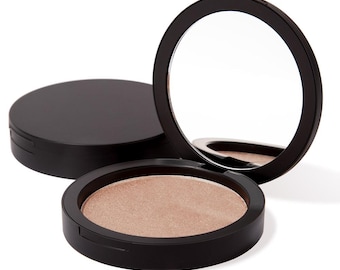 Illuminating Highlighter Glow Pressed Powder