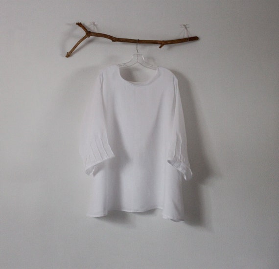Items similar to CUSTOM light weight linen tunic top / plus size blouse ...