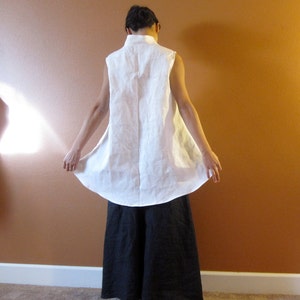 custom V-neck sleeveless linen simplicity wavy top image 8