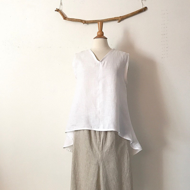 custom V-neck sleeveless linen simplicity wavy top image 2