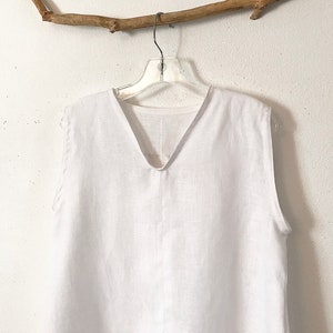 custom V-neck sleeveless linen simplicity wavy top image 1