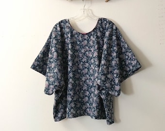 ready wear Japanese morikiku floral pattern cotton kimono top black or blue