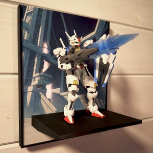 ステーションアルファ（アニメスタイル）ガンプラ背景壁ディスプレイ HG＆RGガンダムモデル用 - 壁掛けまたはスタンド - 彼、彼女、夫、息子へのギフト