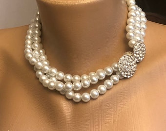 All Luxurious, All Timeless + 30%SALE SA- Pearl Triple Strand Choker with Rhinestone Brooches