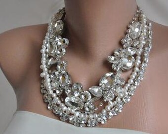 Freshwater Pearl Necklace Pearl and Rhinestone necklace