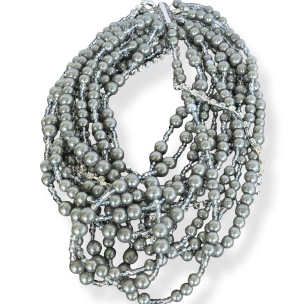 Collar de perlas de vidrio gris plateado en capas gruesas con diamantes de imitación para novias y damas de honor