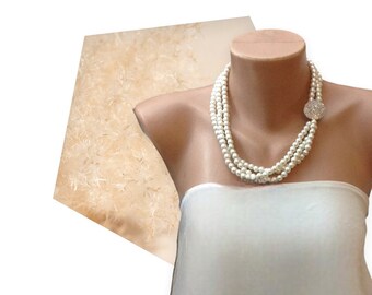 3 Strands Ivory Pearl Necklace
