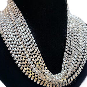 2025 Brauttrends: Handgefertigte Perlen, Strass Halsreifen Schmuck Set