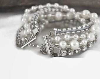 Bridal Jewelry, Pearl Bracelet, Pearl Christmas Gift, and Vintage inspired Bridal Pearl and Rhinestone Bracelet