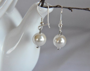 Pearl Drop Earrings,Bridal Pearl Drop Earrings, Ivory Pearls,Sterling Silver Drop Earrings,Bridal Pearl Earrings,pearl drop earrings silver