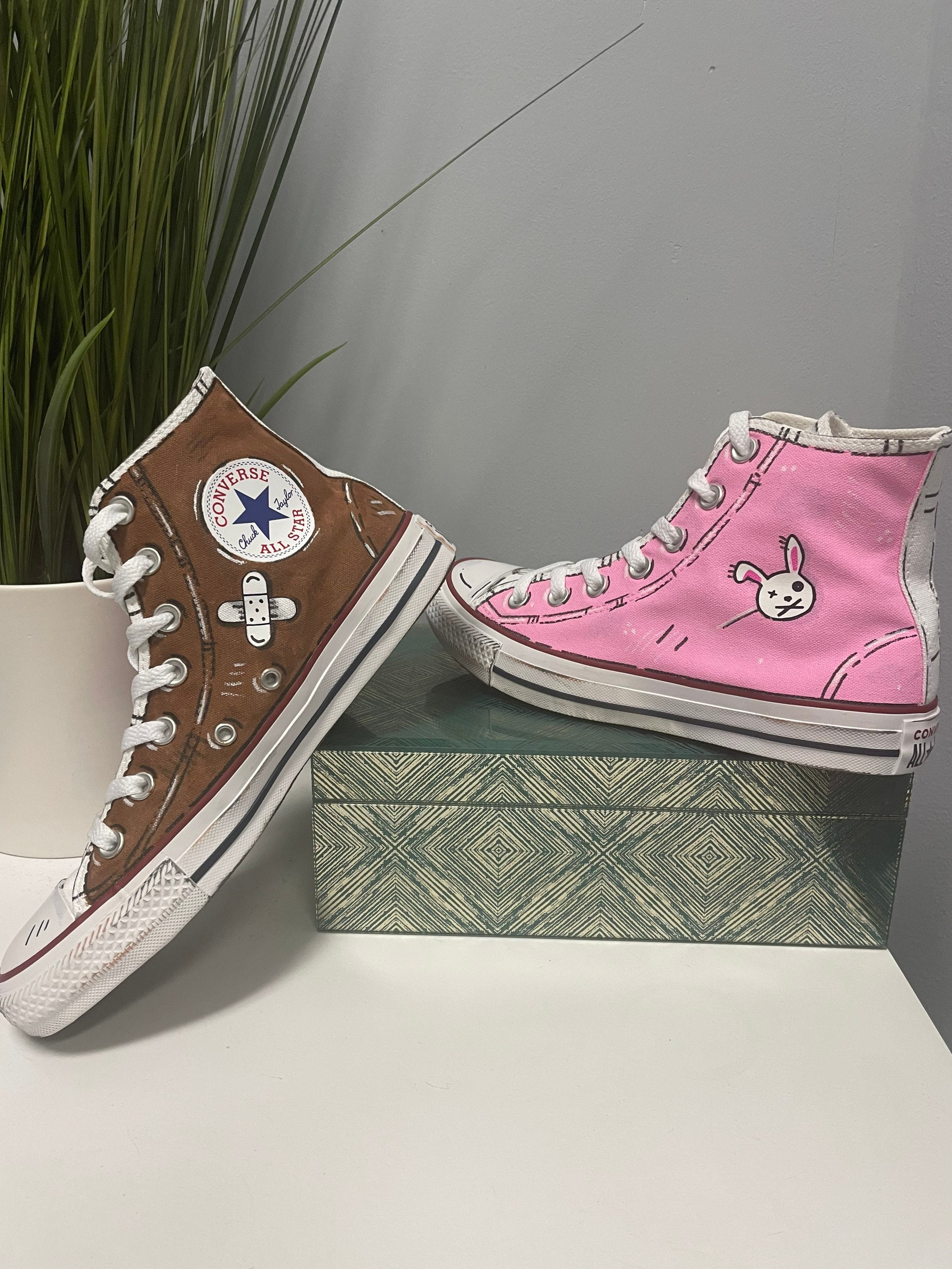 Borderlands Inspired Cel Shaded Tiny Tina Bunny Snugglebites Sexopants  Altered Art Hand Painted Canvas Cosplay Converse High Top Sneakers - Etsy