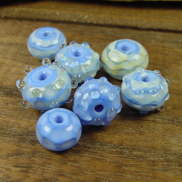 Periwinkle and Cream Dot Pattern. Handmade Lampwork Glass Bead Set. Jewelry Supply. LWS-54