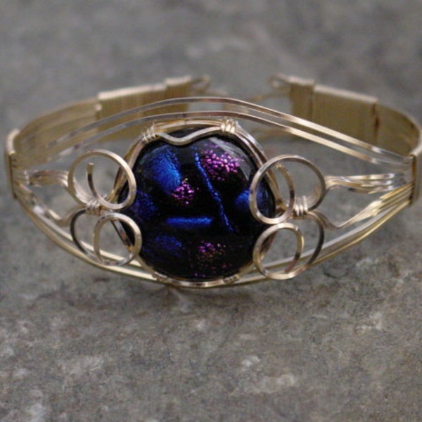 Handmade Dichroic Glass n 14K. Gold Filled Wire Wrapped  Bangle Bracelet. GCB-03