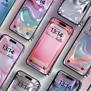 Könnte beinhalten: Eine Sammlung von Smartphones mit reflektierenden, schillernden Bildschirmen. Jedes Telefon zeigt die Uhrzeit, das Datum und das Wort "hello". Die Bildschirme haben verschiedene Farben, darunter Rosa, Blau und Silber, mit glänzendem Finish.