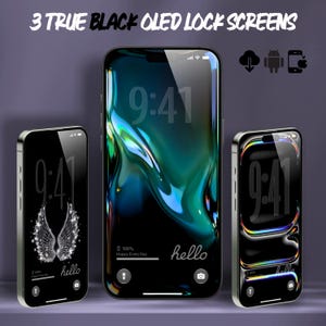 Peut inclure: Trois smartphones affichant des écrans de verrouillage numériques avec le texte 3 TRUE BLACK OLED LOCK SCREENS en haut. Les écrans présentent des fonds sombres avec des motifs lumineux abstraits, une paire d'ailes et le mot hello en écriture blanche.