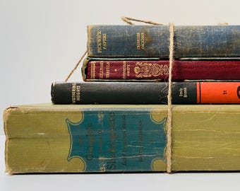 Vintage Complete Works of Shakespeare Book: 1961 Hardback Edition